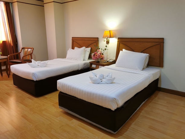 Imagen de la habitación del Hotel Morakot Chumphon. Foto 5