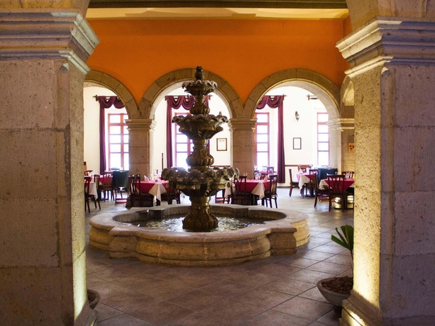 Imagen de los interiores del Hotel Morales Historical and Colonial Downtown Core. Foto 11