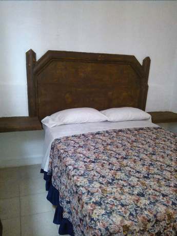 Imagen de la habitación del Hotel Morales Inn. Foto 15