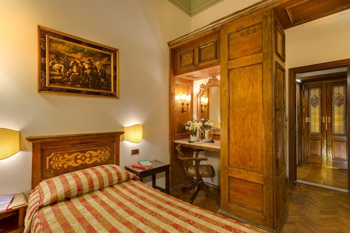 Imagen de la habitación del Hotel Morandi Alla Crocetta. Foto 6