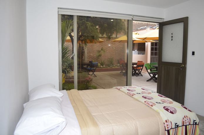 Imagen de la habitación del Hotel Morazul. Foto 2