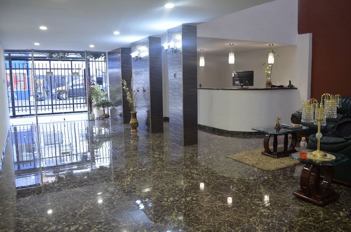 Imagen de los interiores del Hotel Morazul. Foto 18