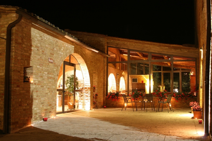 Imagen de los interiores del Hotel More Di Cuna. Foto 13