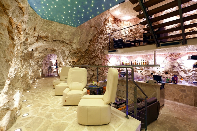 Imagen del bar/restaurante del Hotel More, Dubrovnik. Foto 2