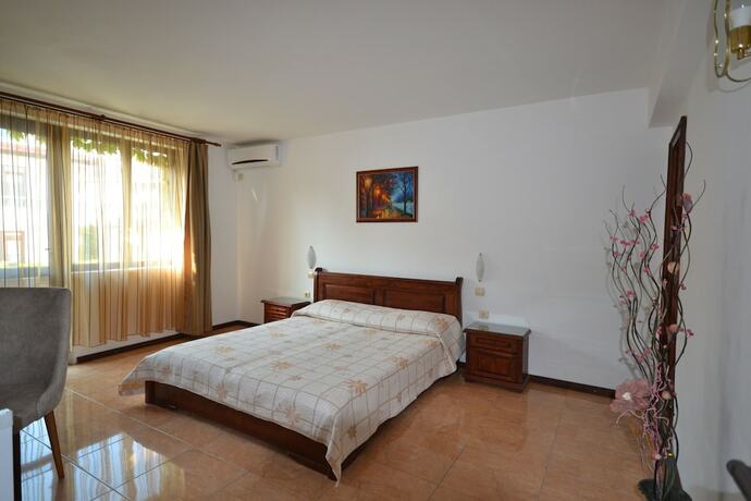 Imagen de la habitación del Hotel More, Sozopol. Foto 12
