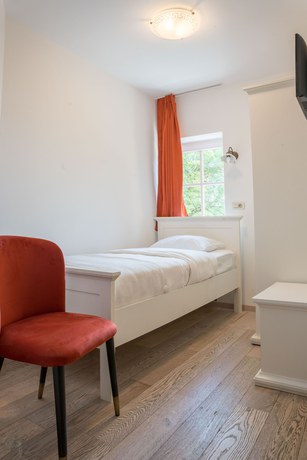 Imagen de la habitación del Hotel Morea. Foto 6