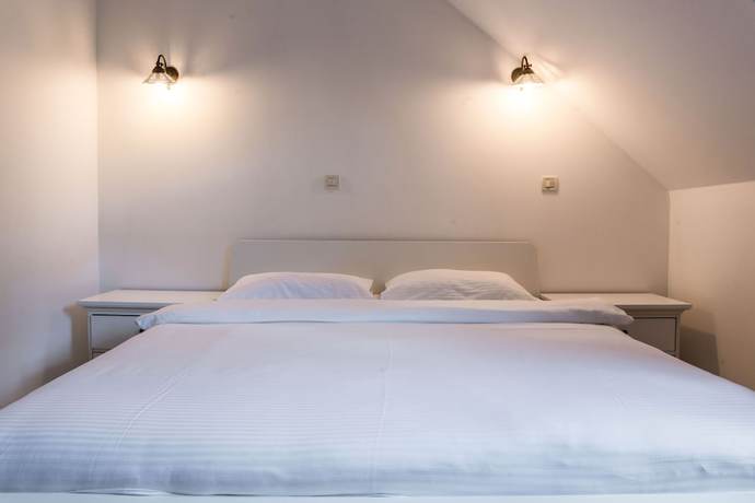 Imagen de la habitación del Hotel Morea. Foto 16