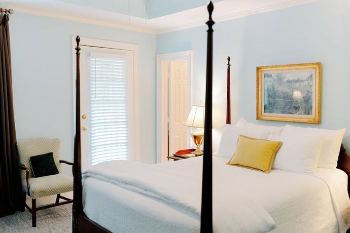Imagen general del Hotel Morehead Inn. Foto 6