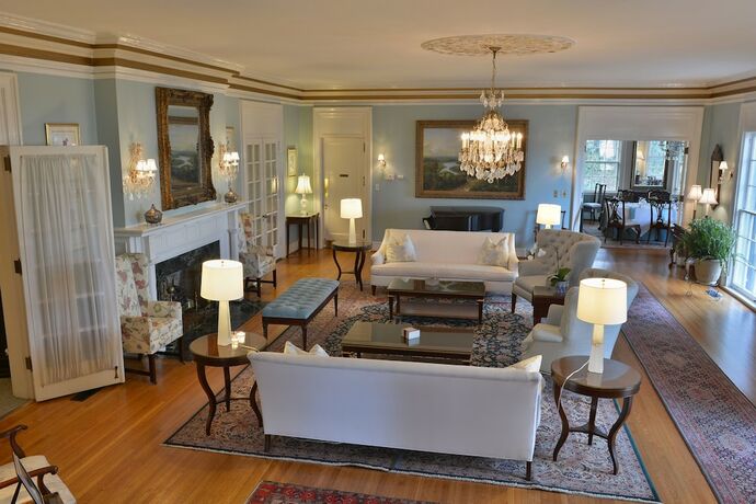 Imagen general del Hotel Morehead Inn. Foto 7