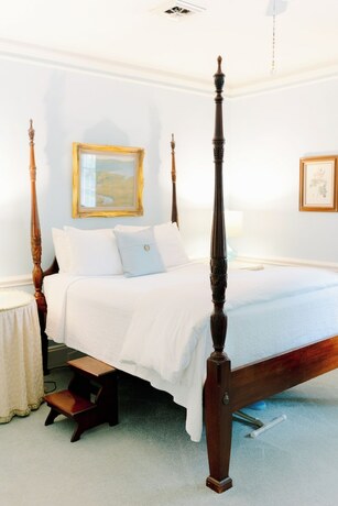 Imagen de la habitación del Hotel Morehead Inn. Foto 15