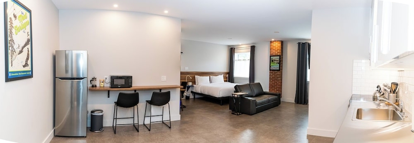 Imagen de la habitación del Hotel Morel Executive Suites. Foto 5