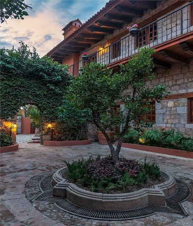 Imagen de los exteriores del Hotel Morelia Boutique Villa Italia, Morelia. Foto 13