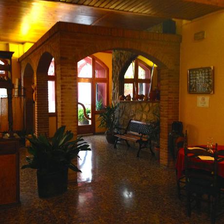 Imagen de los interiores del Hotel Morell. Foto 7