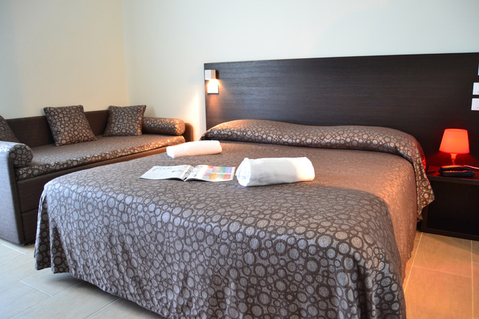 Imagen de la habitación del Hotel Morena. Foto 6