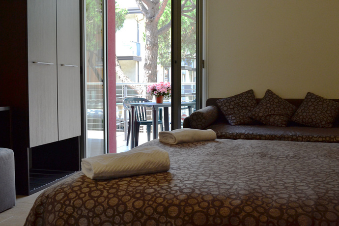 Imagen de la habitación del Hotel Morena. Foto 7