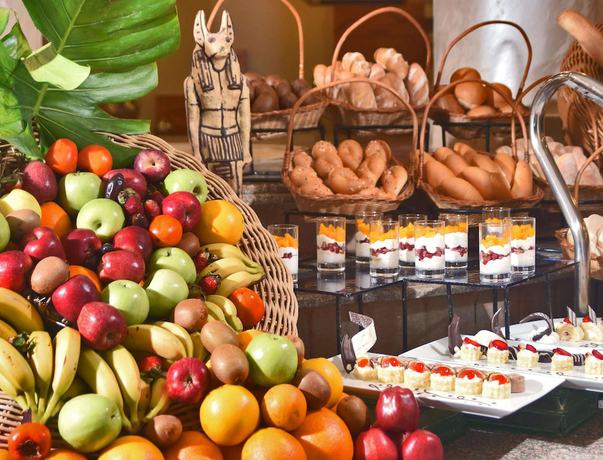 Imagen del bar/restaurante del Hotel Moreno Horizon Spa and Resort. Foto 6