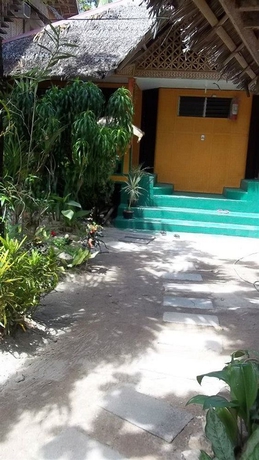 Imagen de los exteriores del Hotel Moreno's Cottages. Foto 11