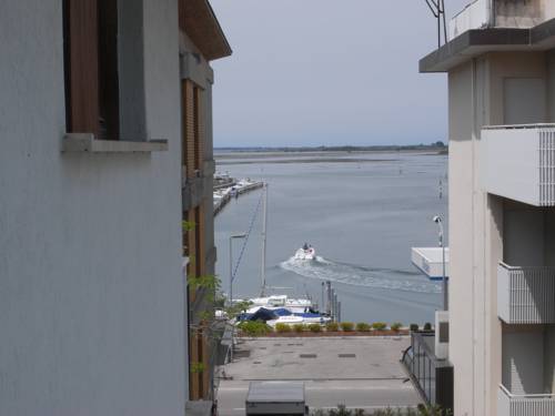 Imagen de la habitación del Hotel Moreri. Foto 5