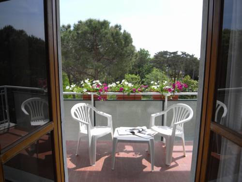 Imagen de la habitación del Hotel Moreri. Foto 6