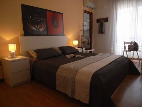 Imagen de la habitación del Hotel Moreri. Foto 13