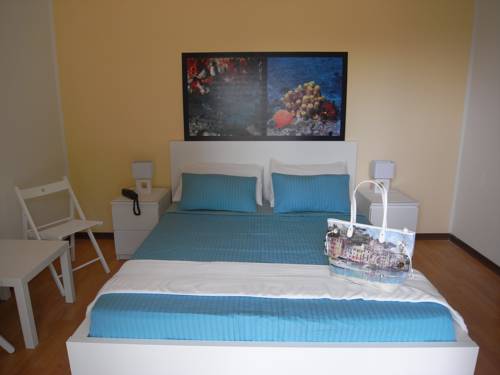 Imagen de la habitación del Hotel Moreri. Foto 15