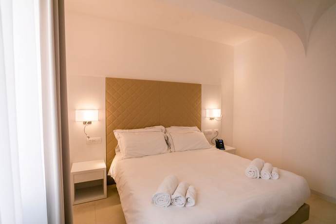 Imagen de la habitación del Hotel Moresco, Santa Teresa Gallura. Foto 13