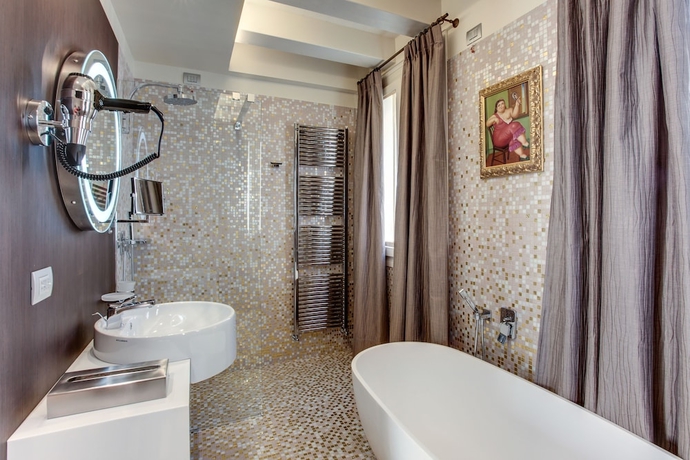 Imagen de la habitación del Hotel Moresco, Venecia. Foto 5