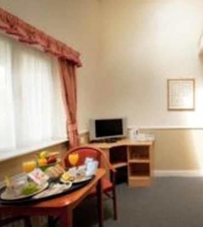 Imagen de la habitación del Hotel Moreton Park Lodge. Foto 18