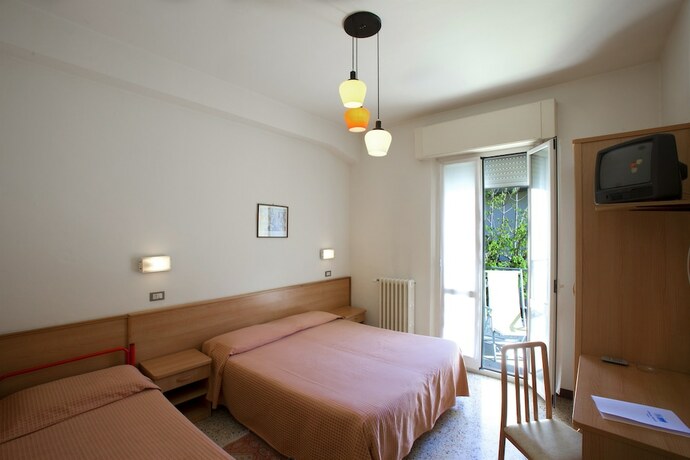 Imagen de la habitación del Hotel Moretti. Foto 18