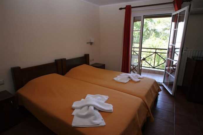 Imagen de la habitación del Hotel Morfeas, Dio-Olympos. Foto 17