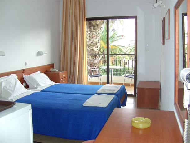 Imagen de la habitación del Hotel Morfeas, Kavos. Foto 8
