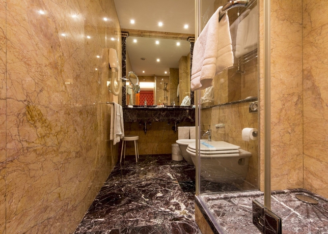 Imagen de la habitación del Hotel Morfeo. Foto 5