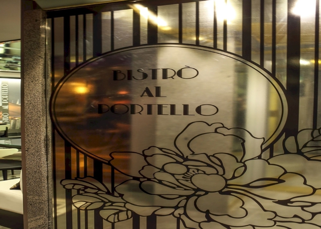 Imagen del bar/restaurante del Hotel Morfeo, Milán. Foto 1