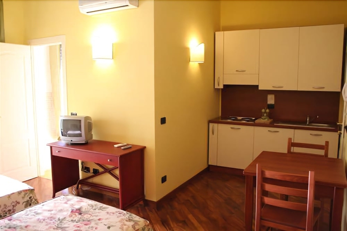 Imagen de la habitación del Hotel Morfeo Residence. Foto 8