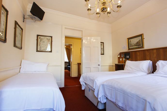 Imagen de la habitación del Hotel Morgan. Foto 11