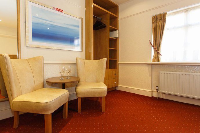 Imagen de la habitación del Hotel Morgan. Foto 18