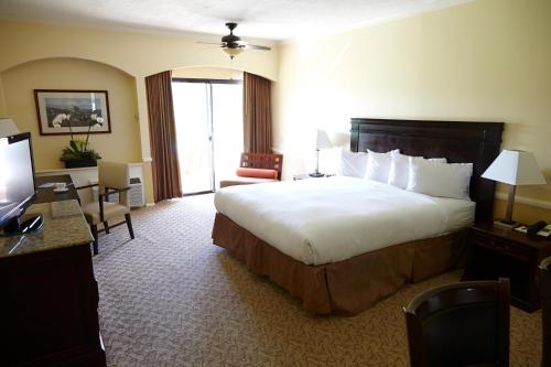 Imagen de la habitación del Hotel Morgan Run Resort. Foto 5