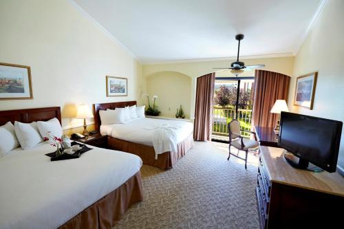 Imagen de la habitación del Hotel Morgan Run Resort. Foto 6