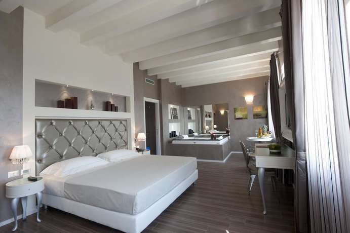 Imagen de la habitación del Hotel Morgana, Rodengo. Foto 3