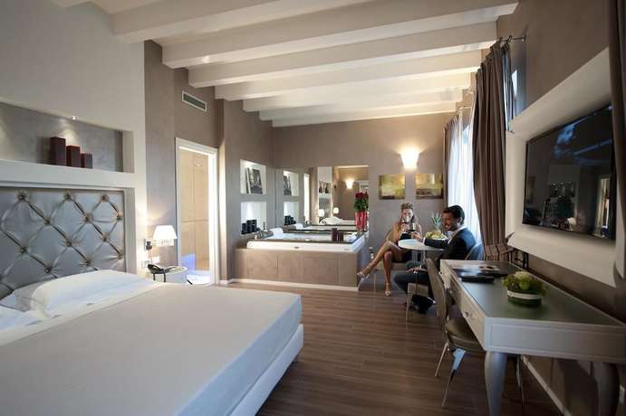 Imagen de la habitación del Hotel Morgana, Rodengo. Foto 5