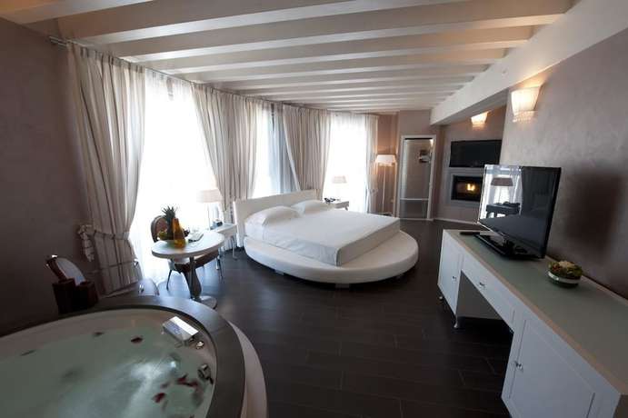 Imagen de la habitación del Hotel Morgana, Rodengo. Foto 7