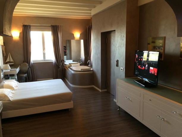 Imagen de la habitación del Hotel Morgana, Rodengo. Foto 17