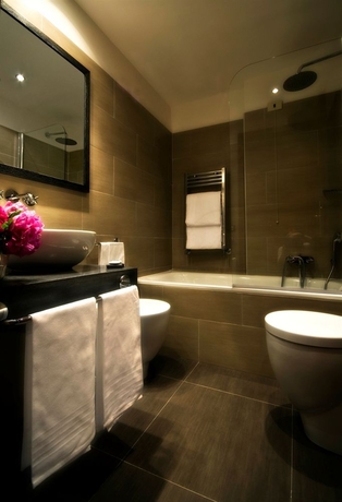 Imagen de la habitación del Hotel Morgana, Roma. Foto 8