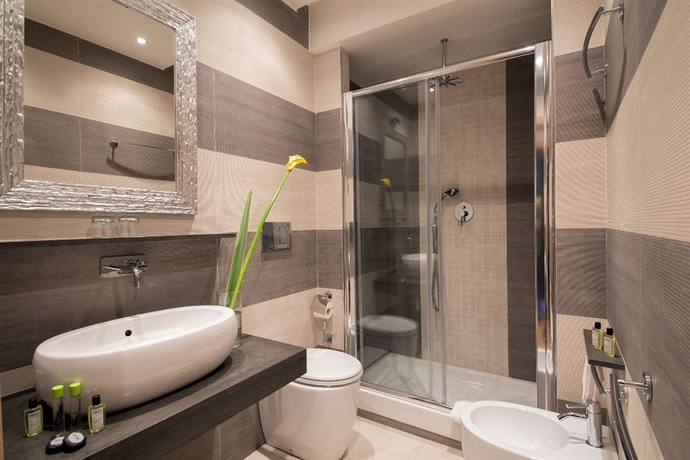Imagen de la habitación del Hotel Morgana, Roma. Foto 15