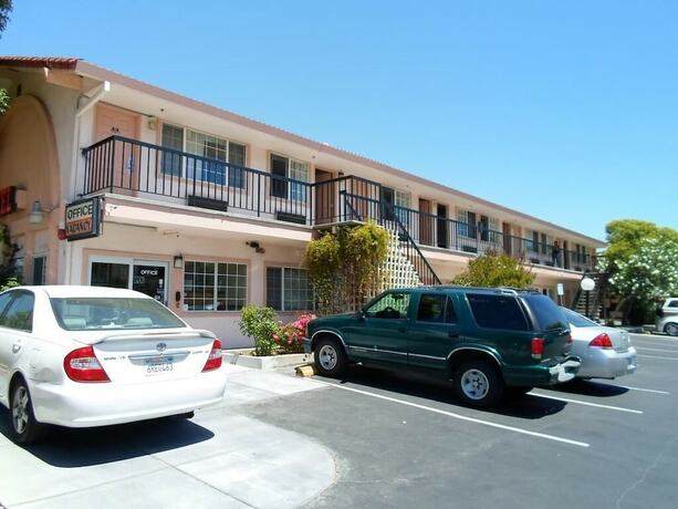 Imagen general del Hotel Morganhill Inn Motel. Foto 1