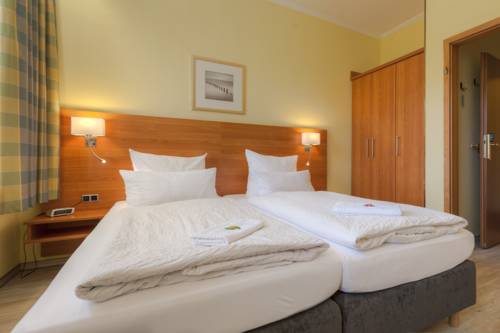 Imagen de la habitación del Hotel Morgensonne, B&uuml;sum. Foto 13
