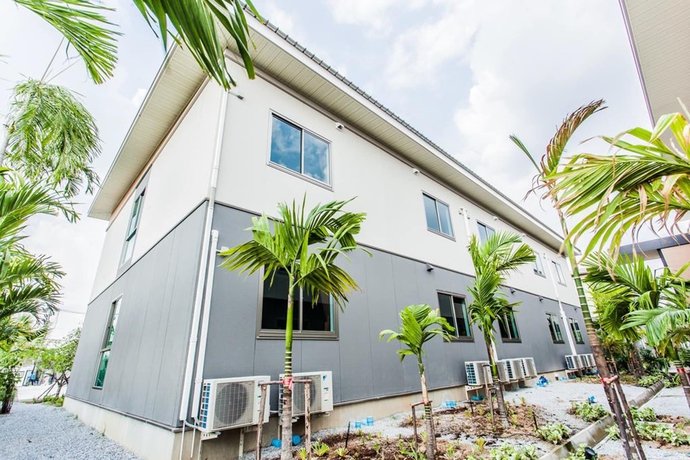 Imagen de los exteriores del Hotel Morino Si Racha. Foto 16