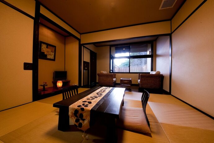 Imagen de la habitación del Hotel Morinoyu Yufuin Yasuha. Foto 11