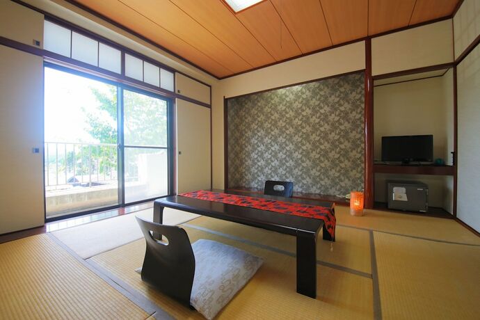 Imagen de la habitación del Hotel Morinoyu Yufuin Yasuha. Foto 23