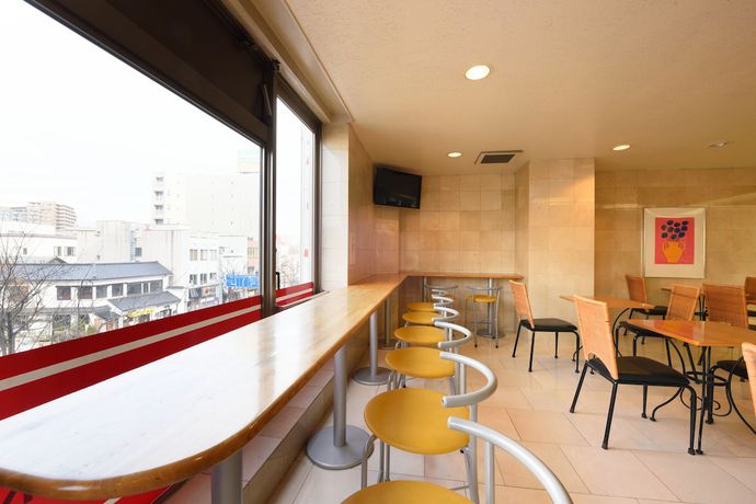 Imagen de los interiores del Hotel Morioka City. Foto 20